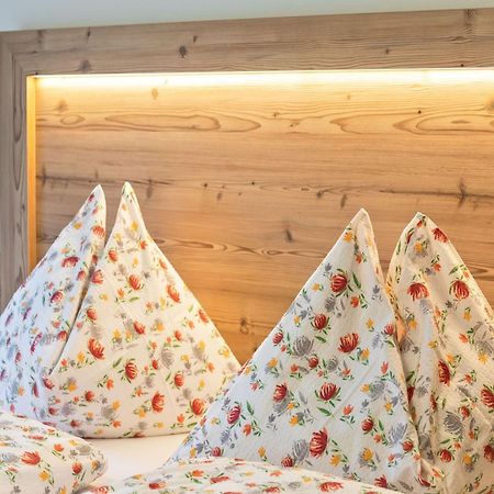 Luxurious Apartment With Sauna In Koenigsleiten Wald im Pinzgau Exterior foto