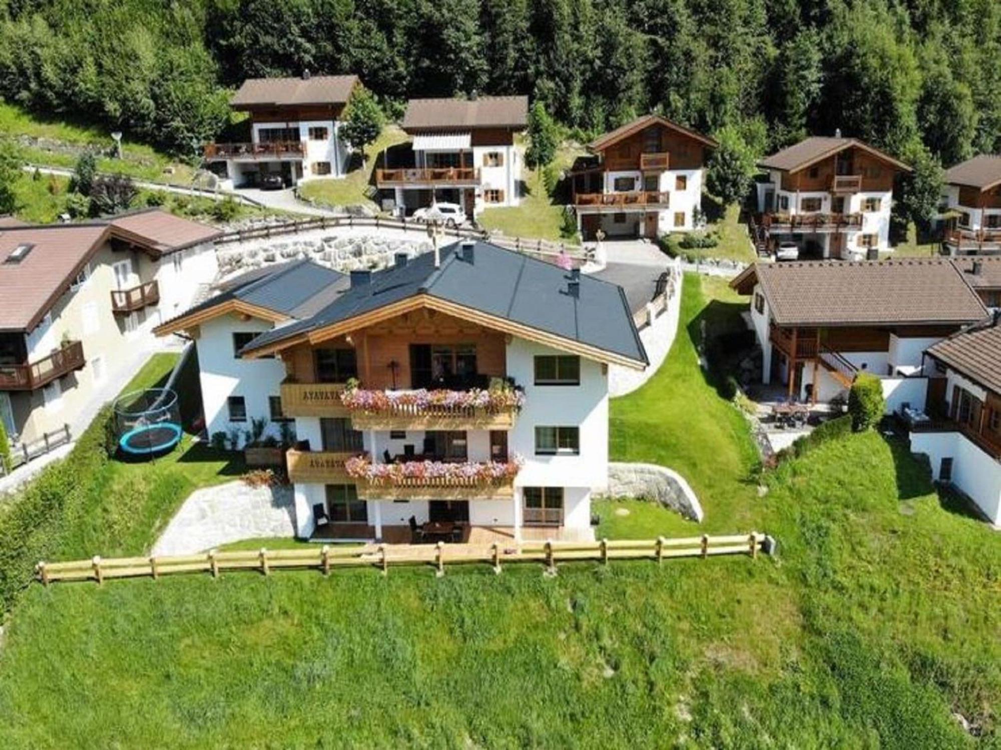 Luxurious Apartment With Sauna In Koenigsleiten Wald im Pinzgau Exterior foto
