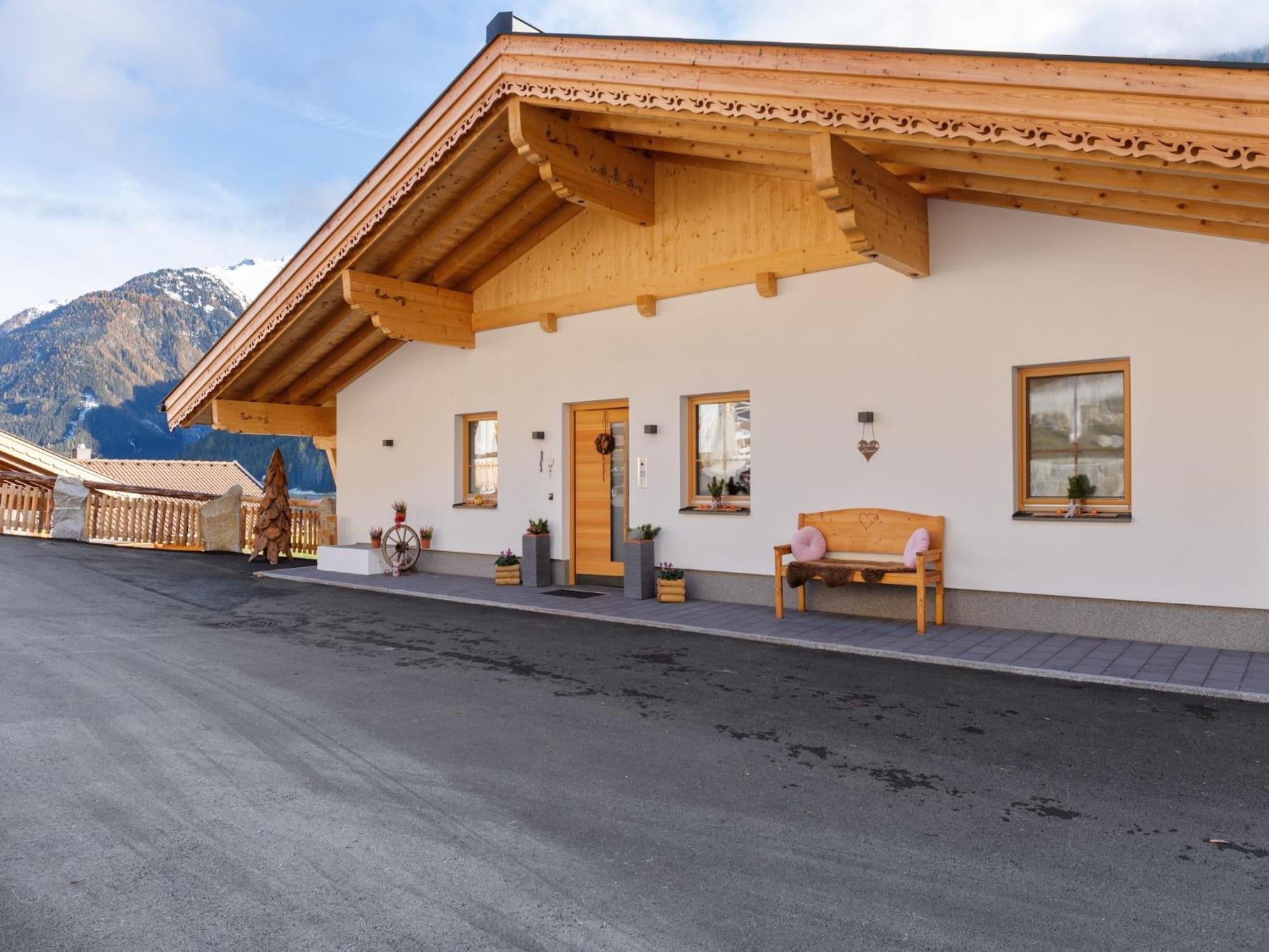 Luxurious Apartment With Sauna In Koenigsleiten Wald im Pinzgau Exterior foto